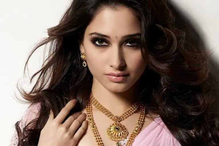 Irresistible Hot Tamannaah Bhatia Latest Photoshoot