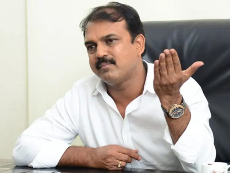 Koratala Siva planning to bring back that actress