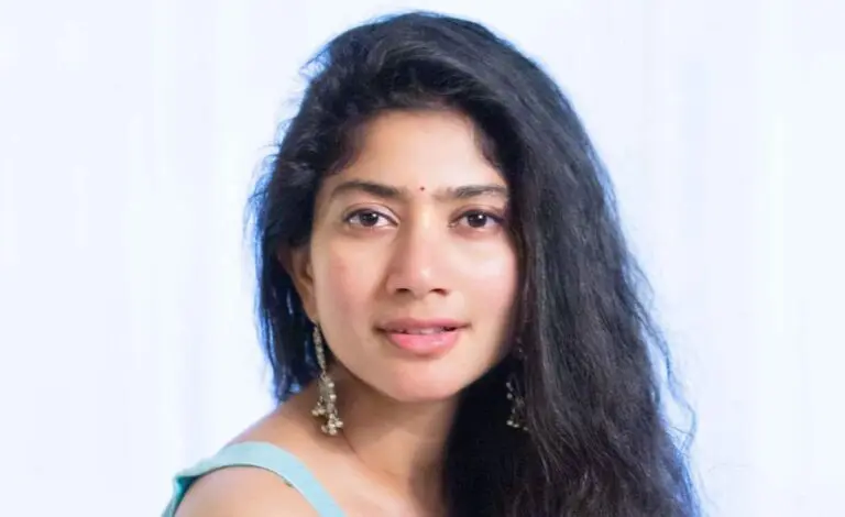 Sai Pallavi’s majestic first look from SSR