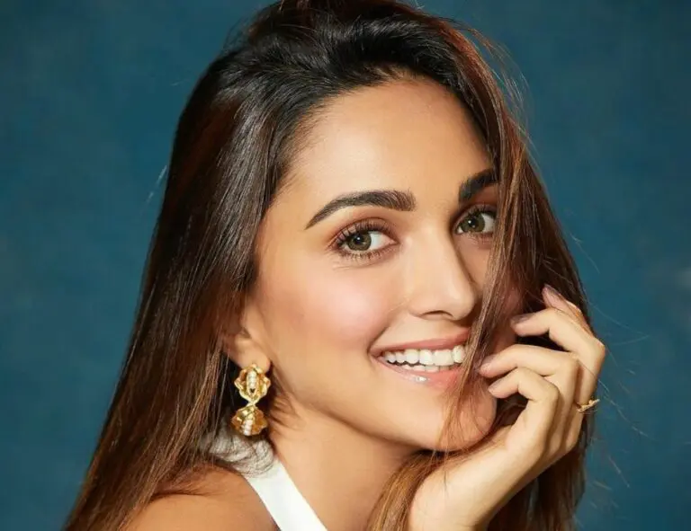 Scintillating Kiara Advani in White Evening Gown