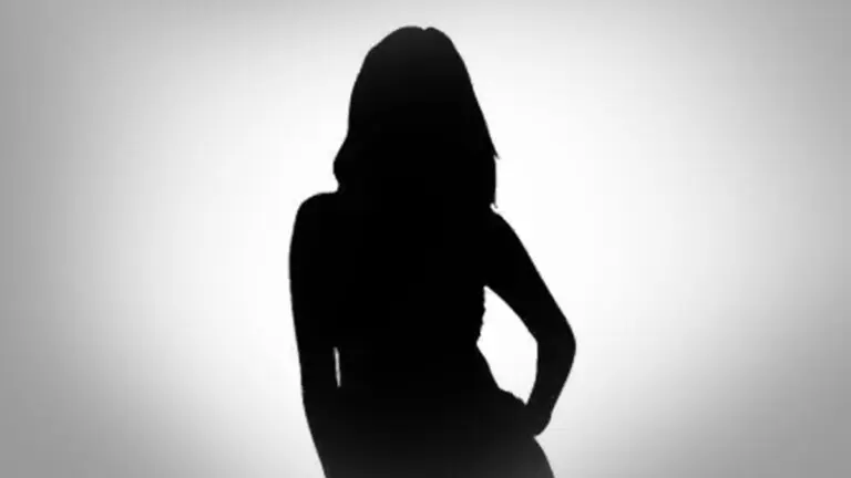 Top actress finds herself in trouble