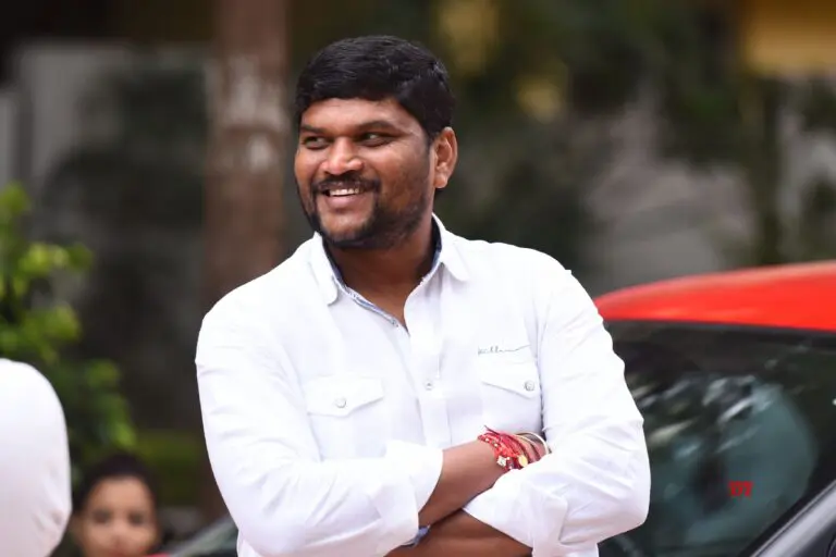 Parasuram unhappy with Thaman’s music for Sarkaru Vaari Paata ?