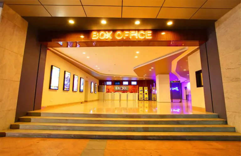 Multiplex faces fine as annoyed moviegoer goes to court