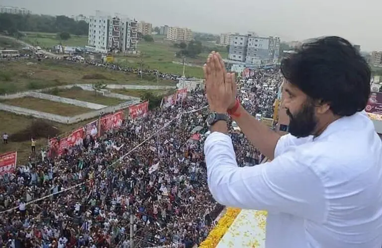Fans Unhappy with Pawan Kalyan’s Commercial Thinking