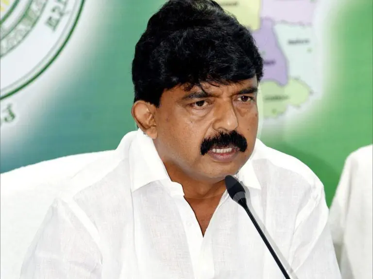 AP Minister Perni Nani revealed the budget of RRR