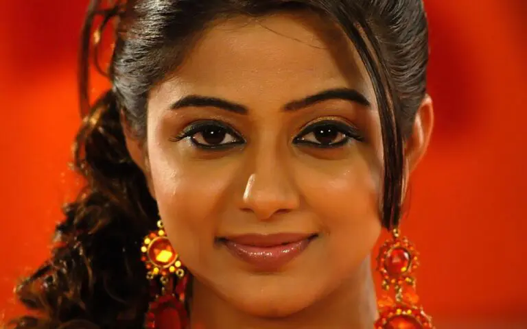 విడాకులు తీసుకొనున్న నటి ప్రియమణి?