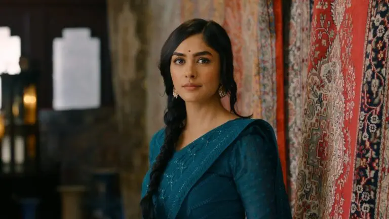 Mrunal Thakur misses a huge opportunity but chooses a great alternative