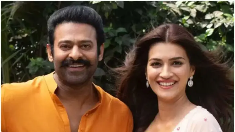 ప్రభాస్ తో కృతి సనన్ డేటింగ్..! బాలీవుడ్ లో మారుమ్రోగుతున్న తాజా వార్త