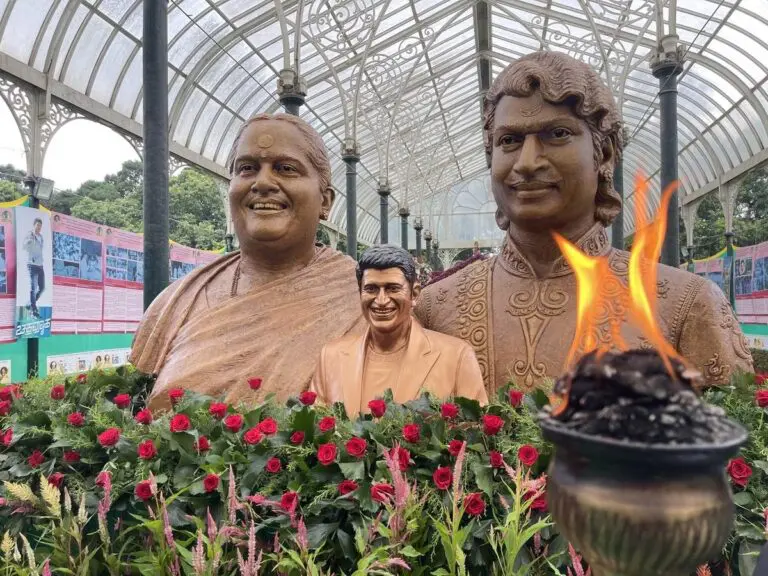 పునీత్ రాజ్‌కుమార్ కు కర్ణాటక రత్న అవార్డు ప్రకటించిన కర్ణాటక ప్రభుత్వం