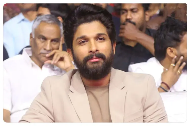 Allu Arjun says the Pushpa2 Dialouge in Urvashivo Rakshashivo success meet