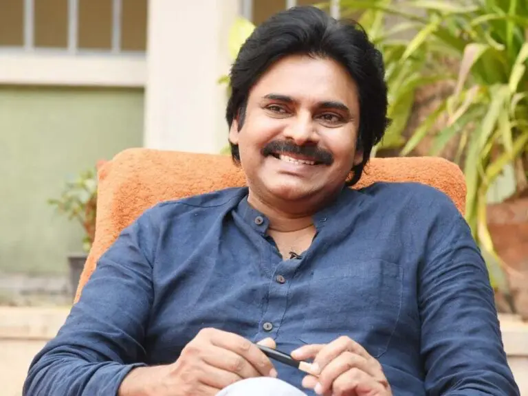 Pawan Kalyan: తన కమిట్ మెంట్స్ తో మరోసారి కన్ఫ్యూజన్ క్రియేట్ చేసిన పవన్ కళ్యాణ్