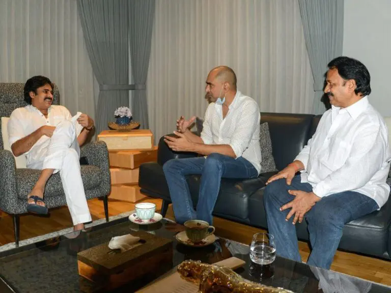 Krish and AM Ratnam to meet Pawan Kalyan to discuss about Hari Hara Veera Mallu