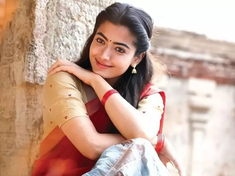 Actress Rashmika enjoying the rumors on dating with Vijay Devarakonda?