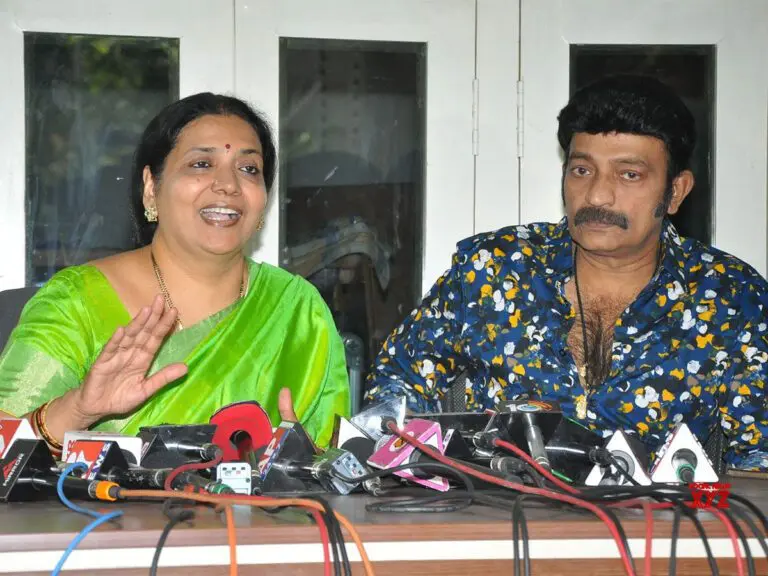 One year jail sentence for Jeevitha, Rajasekhar