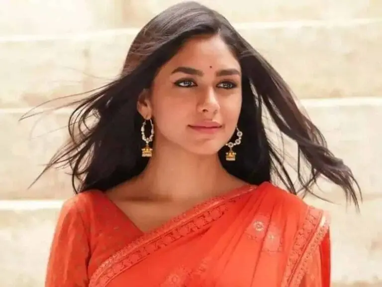Actress Mrunal Thakur flooded with offers from all industries