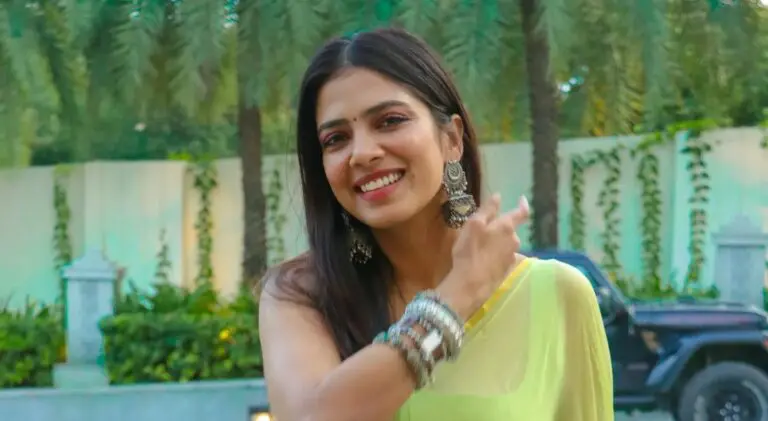 Graceful in Green: Malavika Mohanan Dazzles in Stunning Saree Ensemble