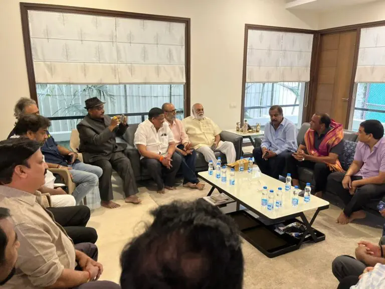 Tollywood biggies met Komatireddy Venkat Reddy