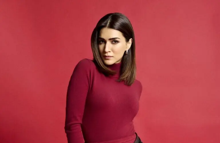 Kriti Sanon: Fashion Icon in Red-Hot Photoshoot