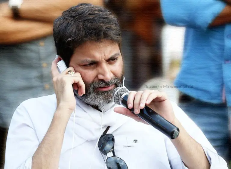 Trivikram was Correct says Pawan Fans త్రివిక్రమే కరెక్ట్ అంటున్న పవన్ ఫ్యాన్స్