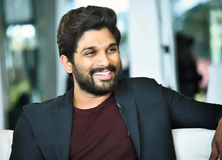 అల్లు అర్జున్ ఫ్యాన్స్ కి డబుల్ ధమాకా ?