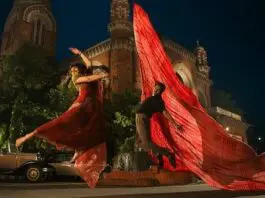 So far, the released content of Parasakthi shows Siva Karthikeyan and Sree Leela as a cute and elegant pair, looking beautiful together. Many online users even consider them one of the best leading couples.