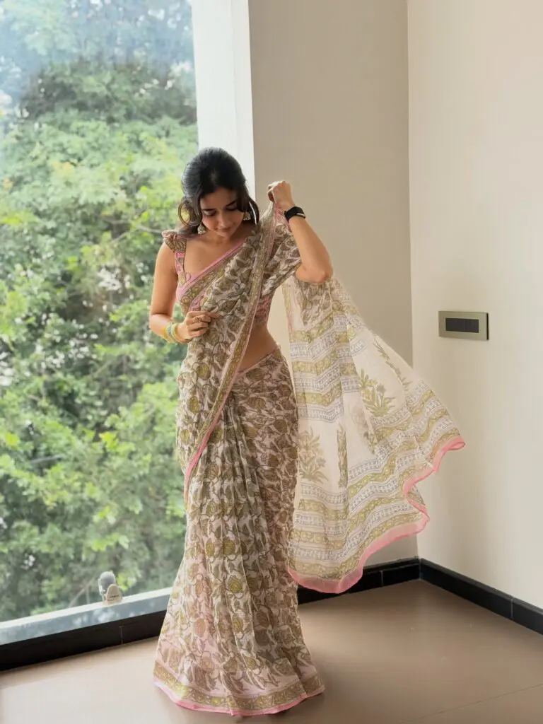Ashika Ranganath Radiates Pure Joy in Breezy Floral Saree [HD Photos]