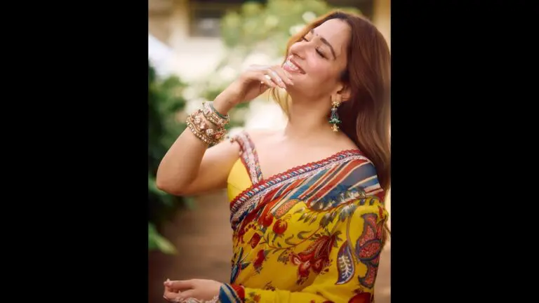 Tamannaah Brings Back Her Desi Charm In Yellow [HD Pics]