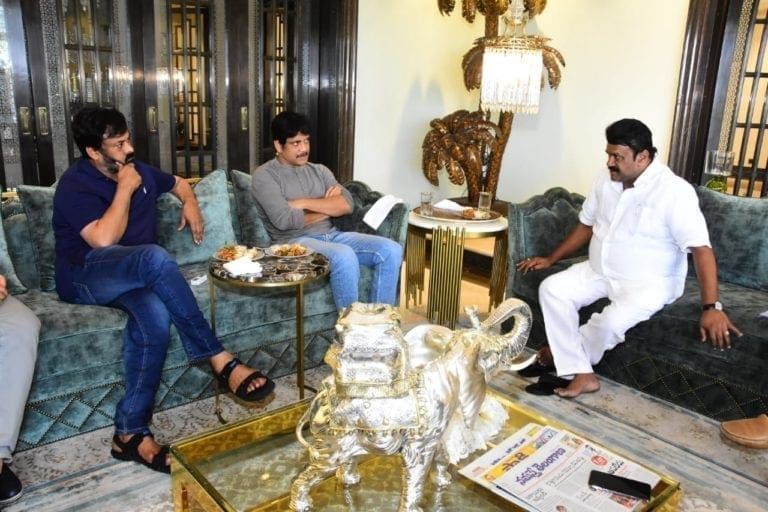 Minister Talasani Srinivas Yadav meets Chiranjeevi and Nagarjuna