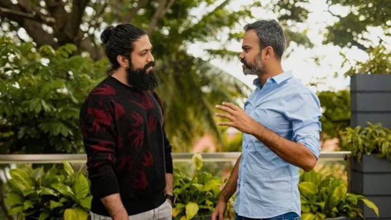 Rocking star Yash clarifies about KGF3