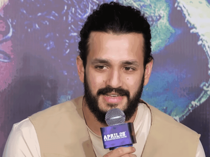 Akhil struggling to choose his next project
