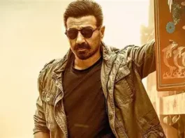 The film is also listed in Netflix's Top 10 Global Films among the non-English movies category for all three weeks. Netflix Views for Jaat 1st week—4.1 M 2nd Week - 3.8 M 3rd week—1.5 M Sunny Deol's Jaat has become a sensation on Netflix. For three weeks, the action drama has gathered a total of 9.4 million views, which is a very good performance.