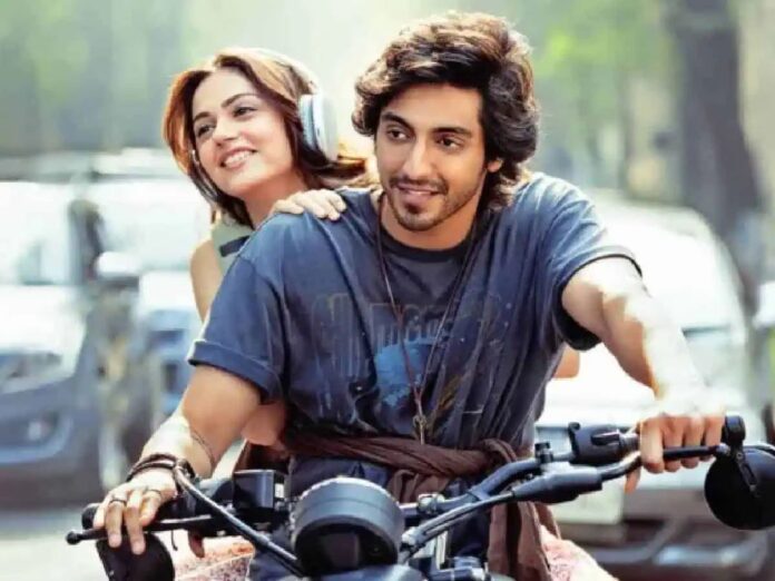 Mohit Suri's Saiyaara Movie Review Ahaan Pandey and Aneet Padda's Saiyaara Movie creating a havoc at the box office. Saiyaara Movie Review
