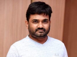 Director Maruti and Prabhas Raja Saab Maruthi Raja Saab 400 Crore Budget In the trailer release event, Maruthi reveals that Raja Saab was made on a massive budget of 400 Cr. The director also criticized a few directors who blame audiences for their film's failure.