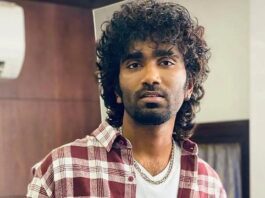 Dude Movie Telugu Promotions Pradeep Ranganathan and Sarath Kumar give it back to a Telugu Journalist Pradeep Ranganathan faces an insensitive question from a Telugu Journalist