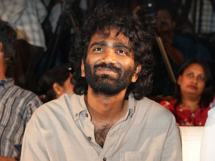 Pradeep Ranganathan wil not direct Rajinikanth and Kamal Haasan's multistarrer Pradeep Ranganathan clears the air on rumors of him directing Rajinikanth and Kamal Haasan's multistarrer.