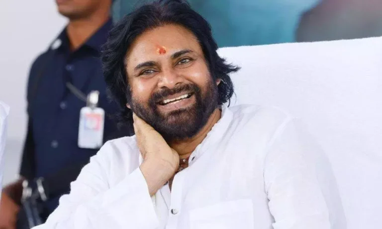 Pawan Kalyan to Undergo Shoulder Surgery in Mumbai