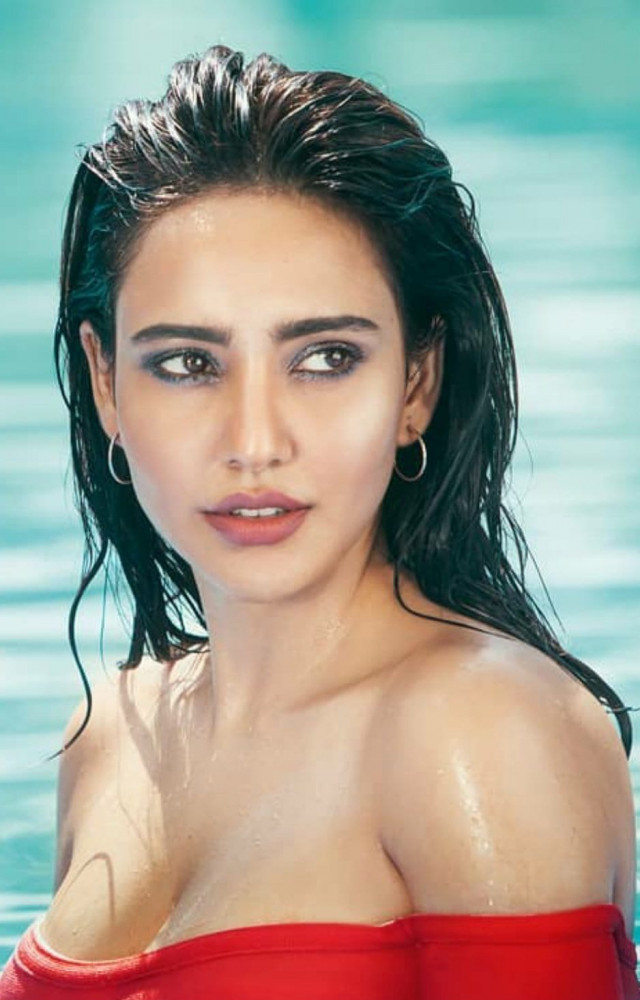 Ravishing Beauty Neha Sharma Hot Collection | TrackTollywood